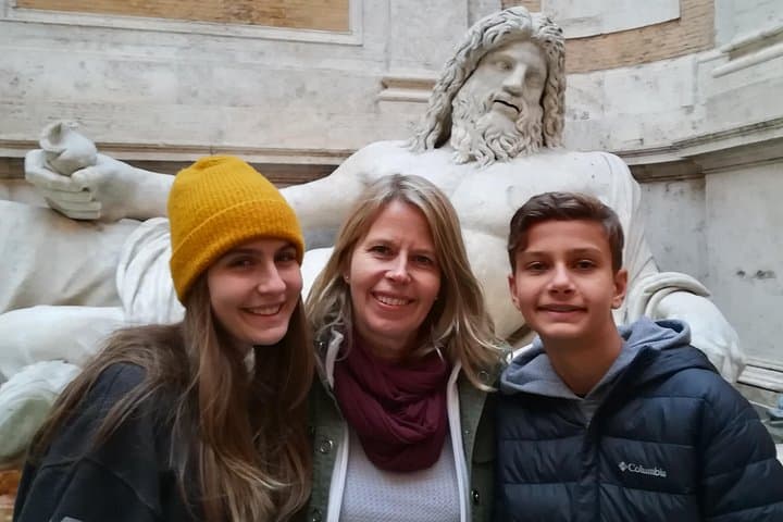 Percy Jackson Capitoline Museum Kids Tour: Rome Family Treasure Hunt