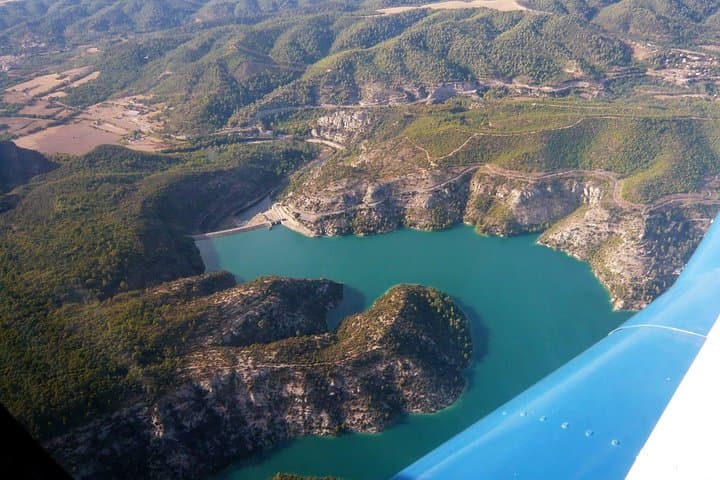 Private Provence Plane Tour: Scenic Flight Over Aix-en-Provence and the Luberon photo 2