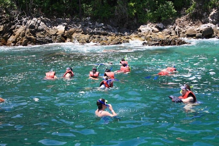 Huatulco National Park Walk-and-Snorkel: Virgin Beach & Coral Reefs photo 1