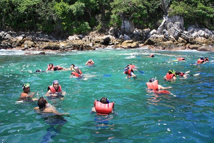 Huatulco National Park Walk-and-Snorkel: Virgin Beach & Coral Reefs photo 3
