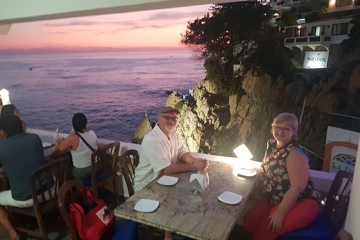Evening at La Quebrada: Dinner and the High Cliff Divers of Acapulco photo 5