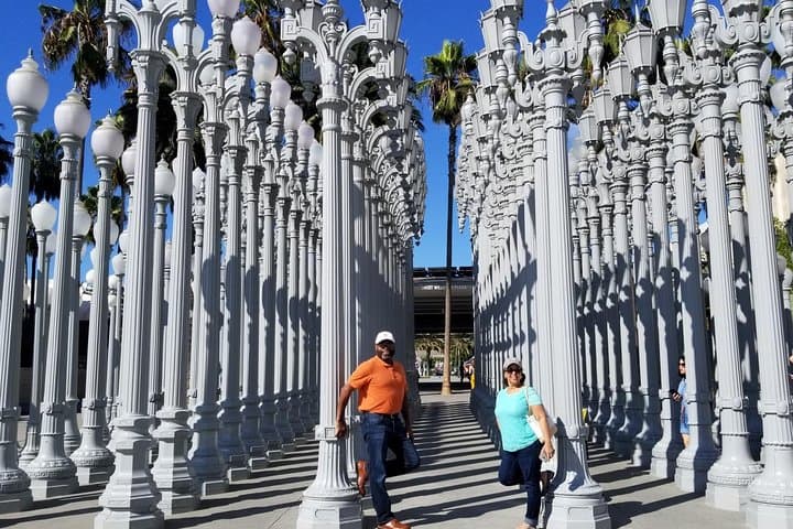 Private Luxurious Los Angeles Tour — Hollywood, Beverly Hills & Venice in 6 Hours photo 4
