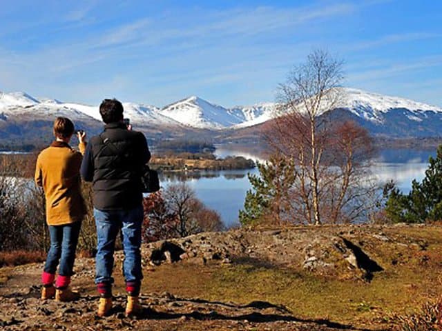 Stirling Castle and Whisky Day Tour from Edinburgh: Castles, Lochs & Glengoyne Tasting photo 1
