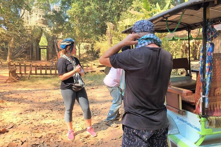 Angkor Wat Sunrise & Sunset: 2-Day Private Bike and Temple Tour photo 3