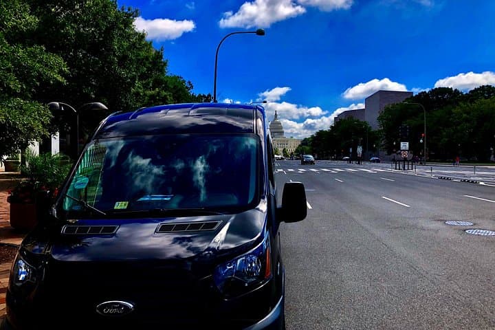 Private Luxury Washington DC City Tour — 3-Hour Presidential Route Experience photo 2