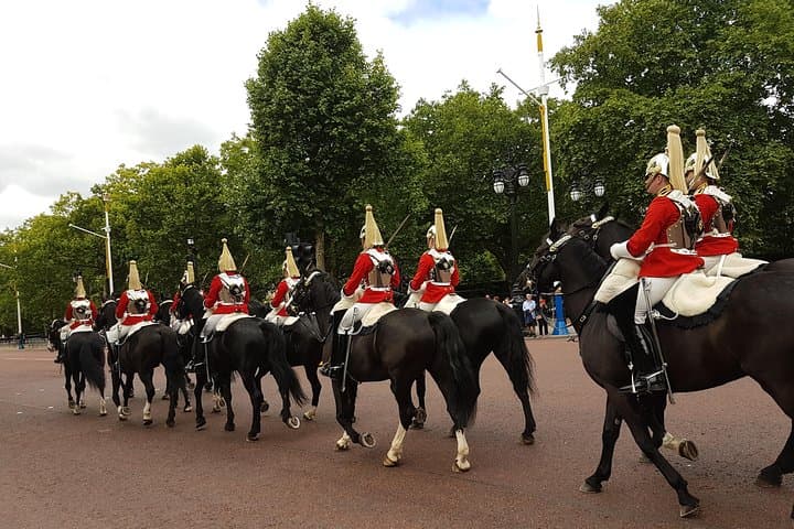Private Westminster Walking Tour and Kensington Palace Visit photo 6