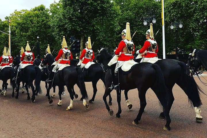 Westminster Walking Tour: Buckingham Palace, Big Ben & Westminster Abbey Entry photo 4