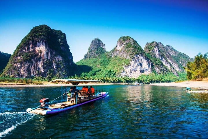 10-Day Private China Tour from Beijing: Great Wall, Xi'an Warriors & Guilin Li River photo 4