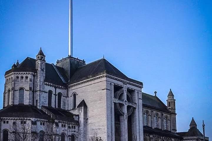 Private Belfast City Tour: Murals, Peace Walls & Titanic Quarter photo 4