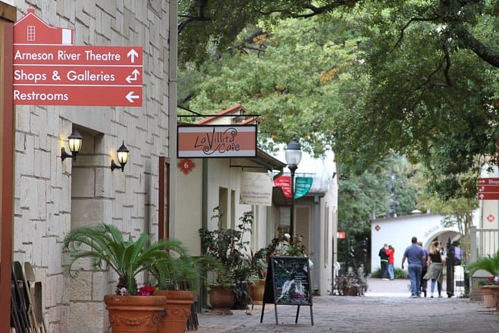 Historic San Antonio Morning Walking Tour: Alamo, Market Square & Cathedral photo 4