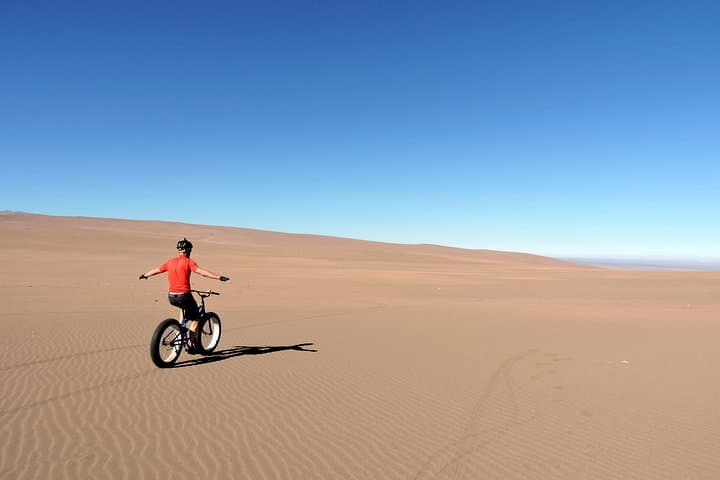 Atacama Fat Biking: Sunset Ride Across the Coastal Dunes Near Iquique photo 5