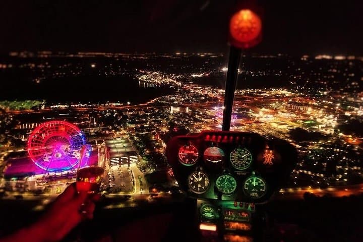 Private Helicopter After-Hours Tour Over Orlando Theme Parks & Downtown (45–60 min) photo 5