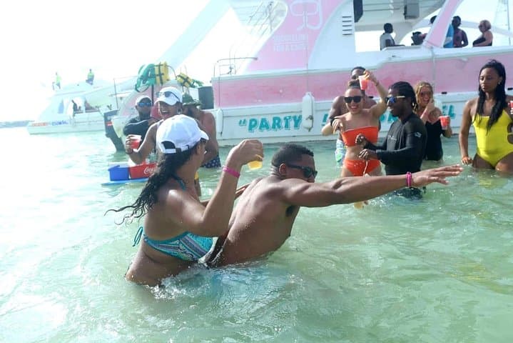 Punta Cana Private Booze Cruise Adventure: Ultimate Fun on the Water photo 4