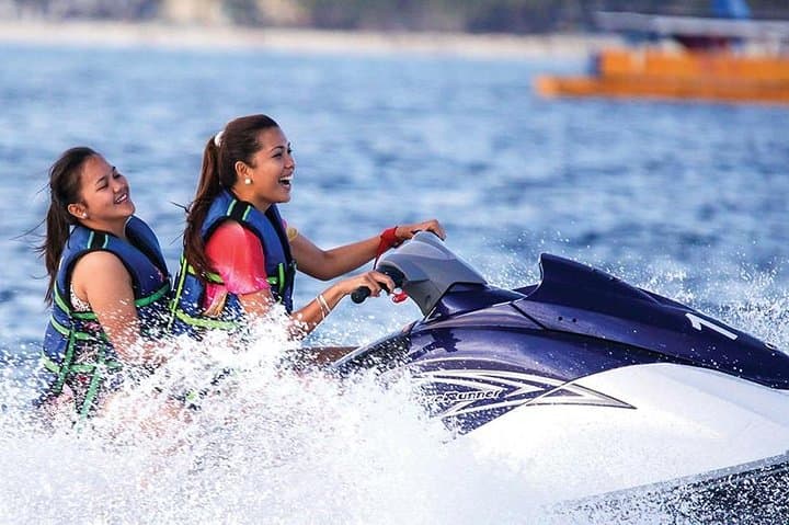 Boracay Jet Ski Adventure: 15-Minute High-Speed Ride on White Beach photo 5