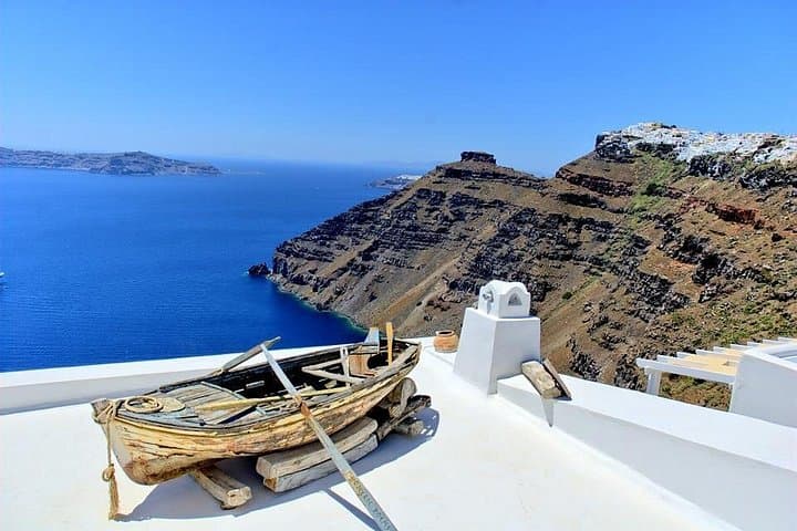 Taste of Santorini: 4-Hour Red Beach, Fira & Oia Day Trip photo 1