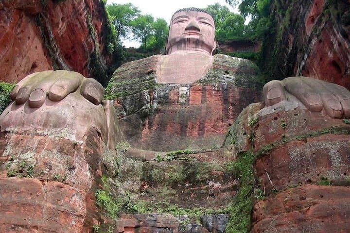 2-Day Private Chengdu Tour: Giant Panda Base and Leshan Giant Buddha photo 4