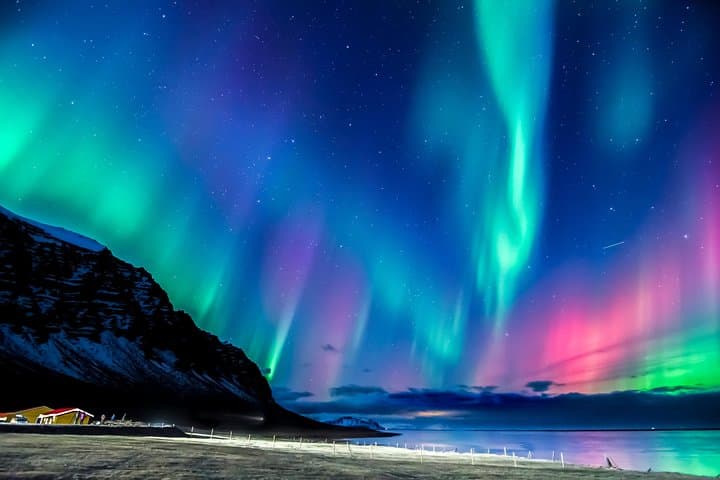 Private Jeep Northern Lights Hunt from Reykjavik photo 2