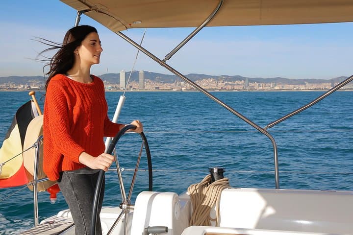 Port Vell Yacht Cruise: 2-Hour Barcelona Sailing with Tapas & Open Bar photo 3