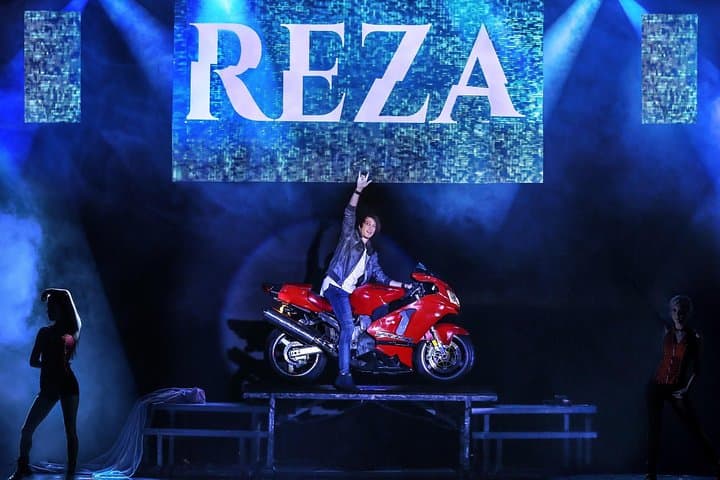 Reza Edge of Illusion — Branson’s High-Energy Illusion Experience photo 4