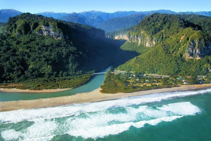 Punakaiki Pancake Rocks & Blowholes: Scenic Tour from Greymouth photo 5