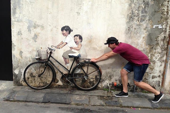 Penang City Tour: Pinang Peranakan Mansion & George Town Highlights photo 2