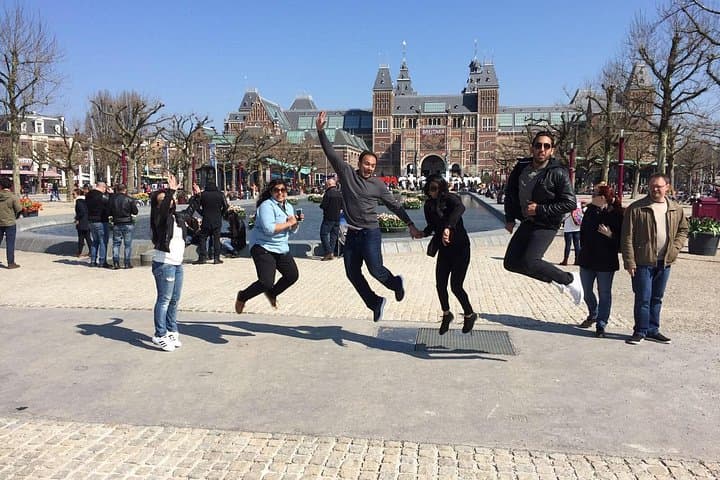 Amsterdam Bike Tour: Hidden Gems & Historic Neighborhoods photo 4