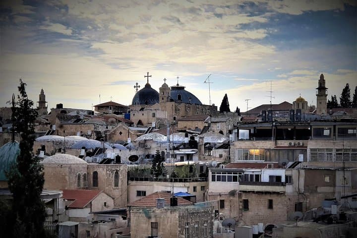 One-Day Jerusalem and Dead Sea Private Tour: Old City Highlights & Floating at the Lowest Point on Earth photo 2