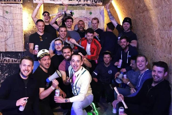 Warsaw Axe Throwing Experience with Hotel Transfers — Hatchet Lessons & Private Pickup