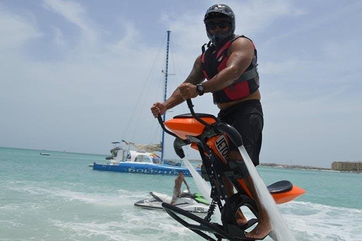 Flyboarding in Aruba: 30-Minute Caribbean Flight Off Palm Beach photo 2