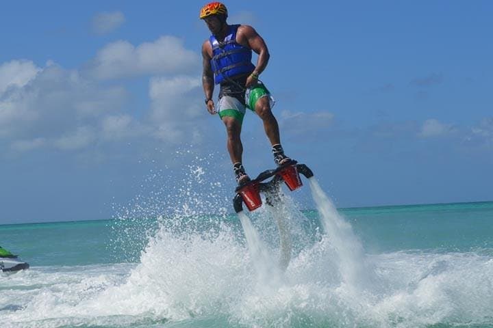 Flyboarding in Aruba: 30-Minute Caribbean Flight Off Palm Beach photo 4