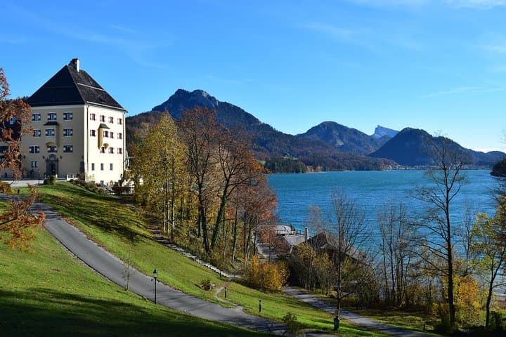 Hallstatt & Salzkammergut Day Trip from Salzburg — Private Lake District Tour photo 5
