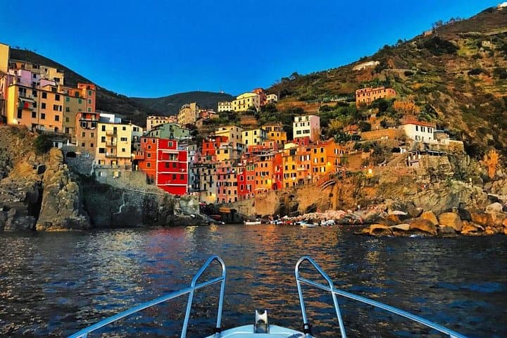 Sunset Private Boat Tour of Cinque Terre from Riomaggiore photo 2