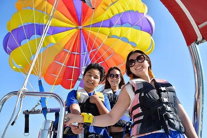 Dubai Marina Parasailing: Bird's-Eye Skyline Flight Over The Palm photo 4