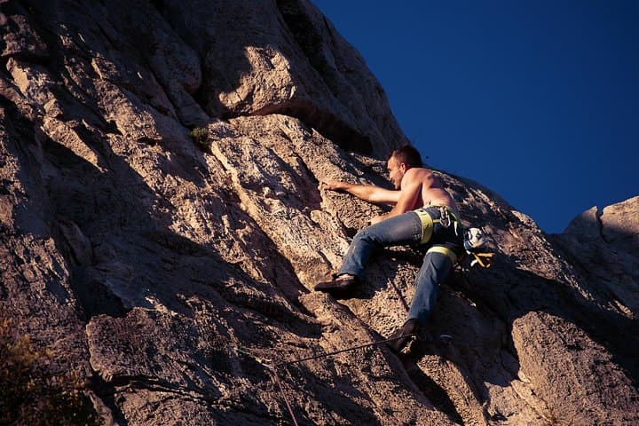 Rock Climbing Near Barcelona: Full-Day Guided Climbs in Catalonia photo 5