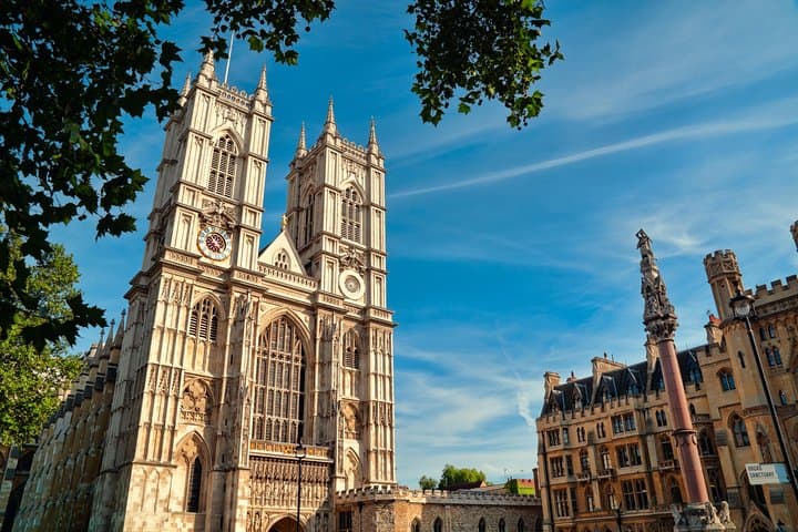London in One Day: Westminster, St Paul's & Tower with Thames Cruise photo 4
