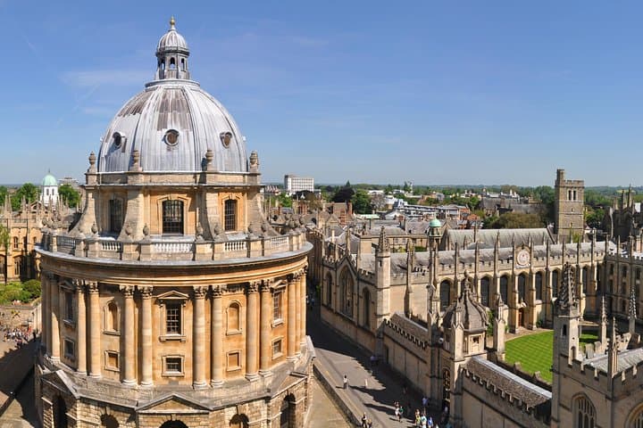 Windsor Castle, Stonehenge & Oxford Day Trip from London: Practical Guide photo 4