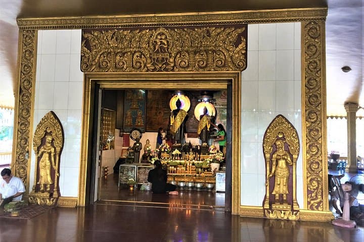 Siem Reap Sunset Jeep Tour: Private Half-Day City & Cultural Drive photo 4