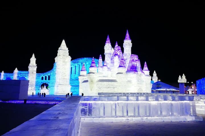 Harbin Ice and Snow Festival: Private 2-Day Winter Tour with Lunch photo 2