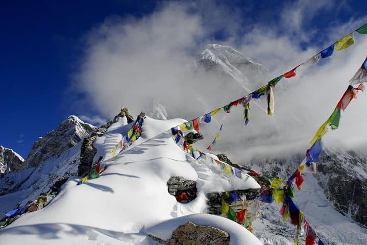 Everest Three High Passes Trek: Crossing Renjo, Cho and Kongma La photo 6