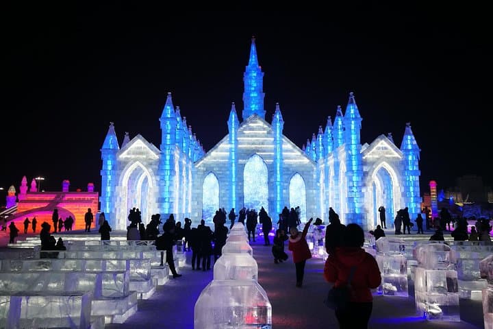 harbin-winter-private-day-tour-ice-and-snow-highlights photo 2