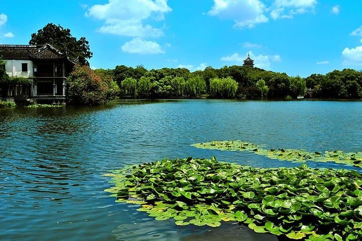 3-Day Private Shanghai, Hangzhou & Suzhou Tour — West Lake, Gardens & Temples photo 3