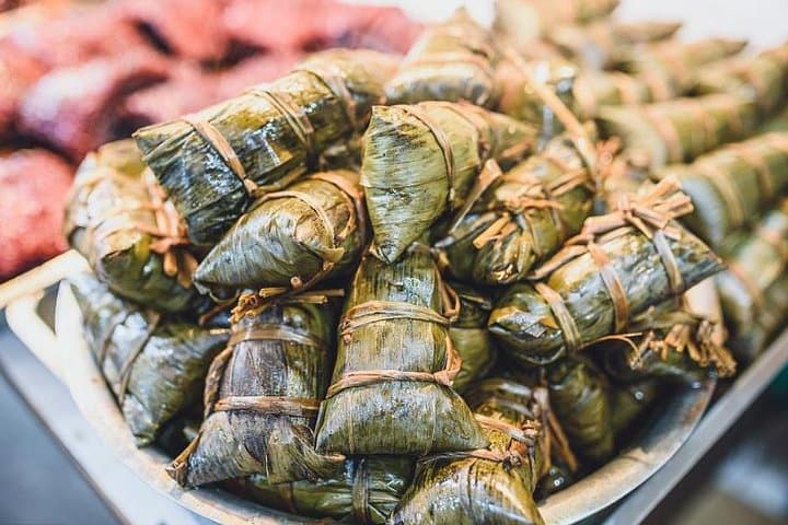 Zhujiajiao Water Village Day Tour: Canal Cruises, Old Streets & Local Flavors photo 3