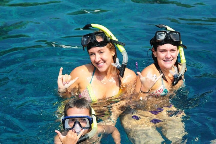 Exploring Kealakekua Bay: Zodiac Snorkeling Adventure on Hawaii’s Big Island photo 3