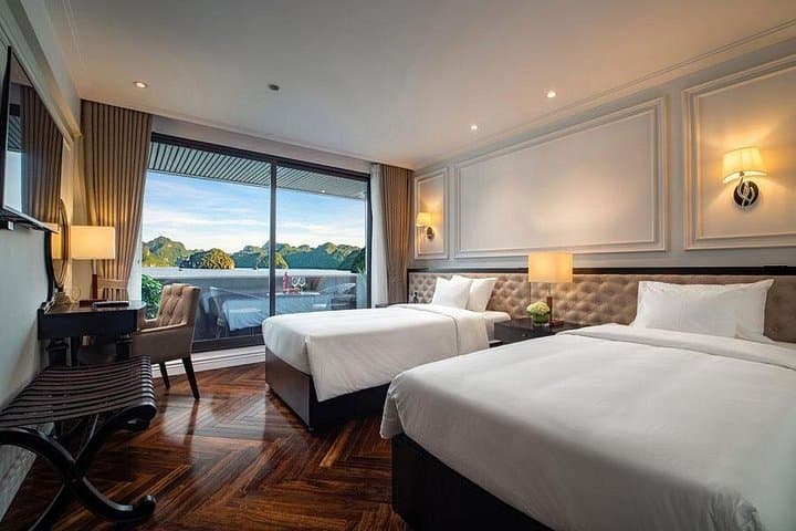 6-Star Luxury 3D/2N Cruise: Halong Bay, Lan Ha & Cat Ba Adventure photo 4