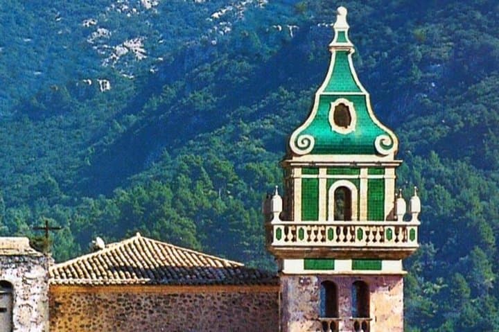 Mallorca Full-Day Tour: Sa Calobra, Torrent de Pareis & Vintage Train Experience photo 5