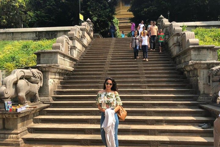 Private Half-Day Colombo City Tour — Temples, Colonial Sights & Beira Lake photo 5