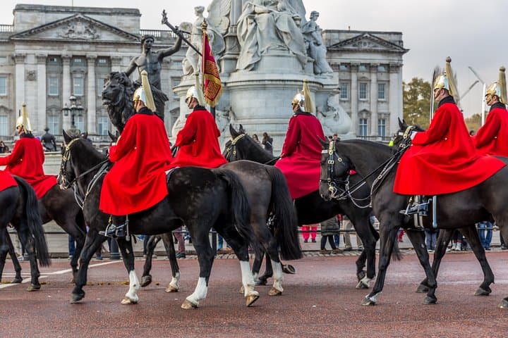 Hidden London: Secrets of Westminster — Private Walking Tour of Royal London