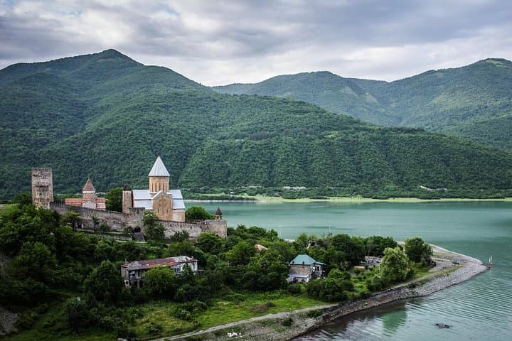 5-Day Georgia Tour: Tbilisi, Kazbegi & Kakheti Wine Region photo 4