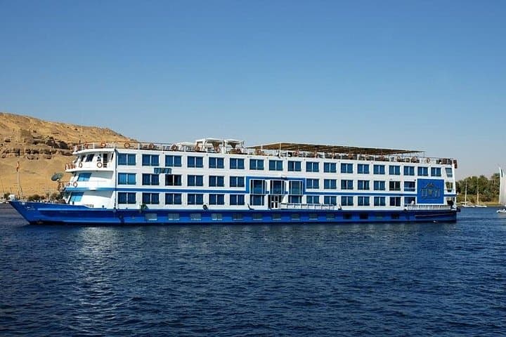 4-Day Aswan to Luxor Nile Cruise with Abu Simbel & Hot-Air Balloon photo 1