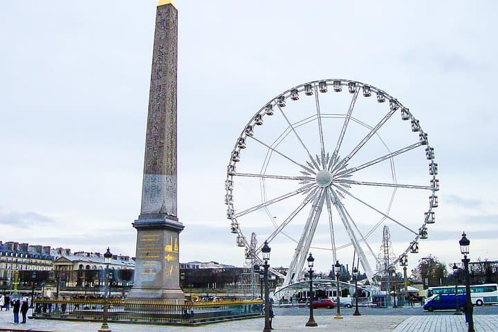 One Day in Paris: Private Walking Tour with a Friendly Local Guide photo 6